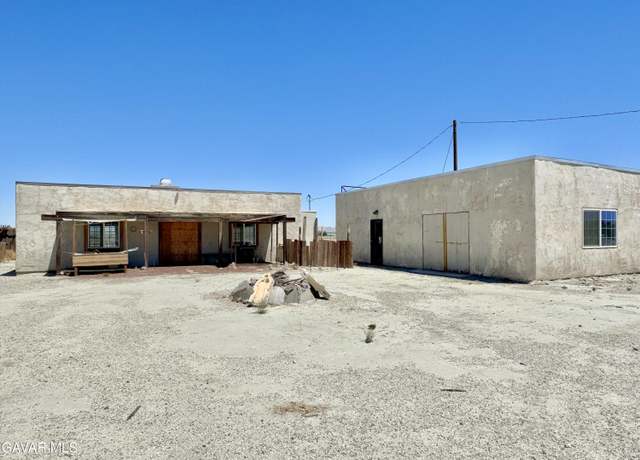 Property at 1472 Erlon St, Adelanto, CA 92301, 1 bed, 1 bath