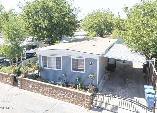 Property at 3255 E Avenue R Spc 97 Unit ., Palmdale, CA 93550, 3 beds, 2 baths