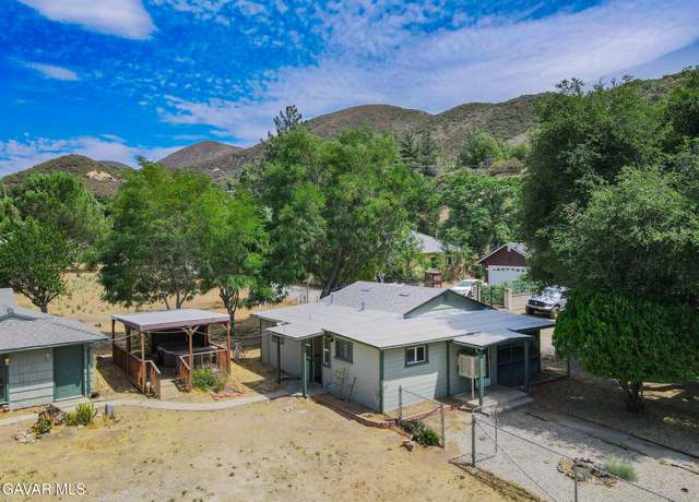 Property at 15903 Calle Montana, Green Valley, CA 91390, 2 beds, 2 baths