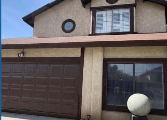 Property at 541 E Jenner St, Lancaster, CA 93535, 3 beds, 2.5 baths