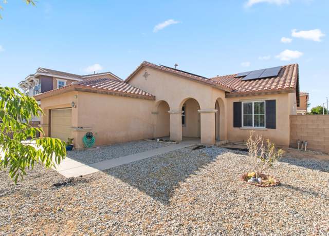 Property at 5807 W Avenue K 3, Lancaster, CA 93536, 3 beds, 2 baths