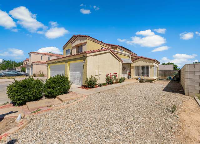 Property at 2321 Mulberry Ave, Lancaster, CA 93535, 3 beds, 3 baths