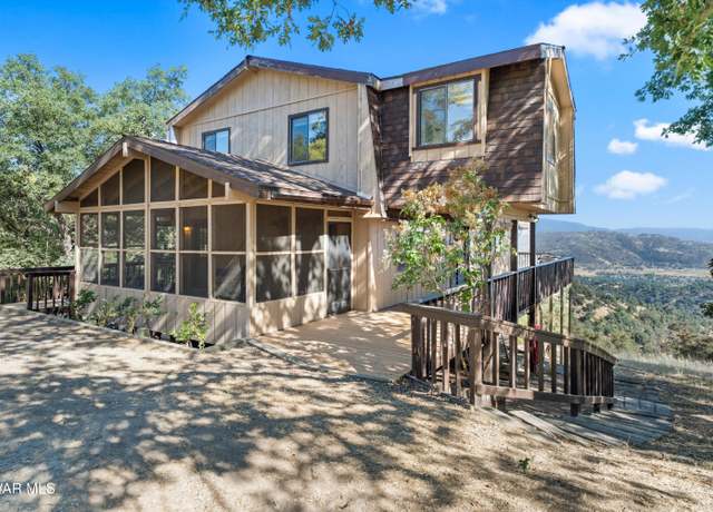 Property at 30131 Starland Dr, Tehachapi, CA 93561, 3 beds, 3 baths