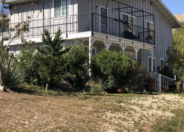 Property at 15771 Baker Canyon Rd, Santa Clarita, CA 91390, 4 beds, 2 baths