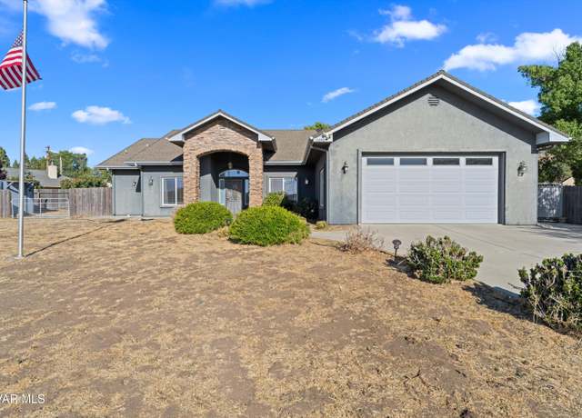 Property at 18050 Rawhide Ct, Tehachapi, CA 93561, 3 beds, 2 baths