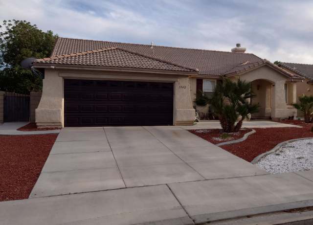 Property at 1542 W Avenue H1, Lancaster, CA 93534, 3 beds, 2 baths