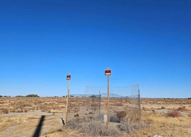 Property at Cor 90 Ste Pav Ave E5 N, Lancaster, CA 93535