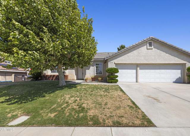 Property at 42158 Valley Vista Dr, Lancaster, CA 93536, 4 beds, 2 baths
