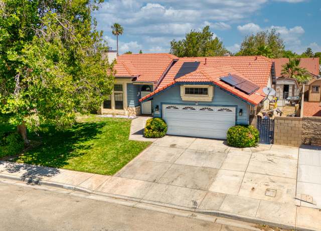 Property at 1027 James Ct, Lancaster, CA 93535, 3 beds, 2 baths