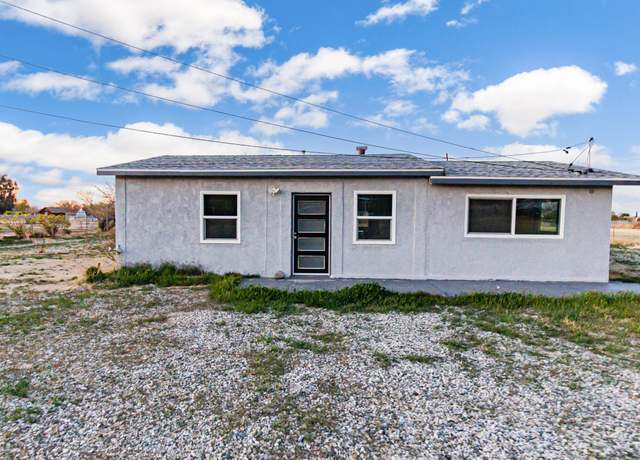 Property at 10505 E Avenue S6, Littlerock, CA 93543, 3 beds, 2 baths