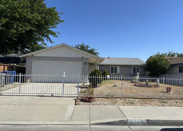 Property at 5361 E R 12 Ave, Palmdale, CA 93552, 4 beds, 2 baths