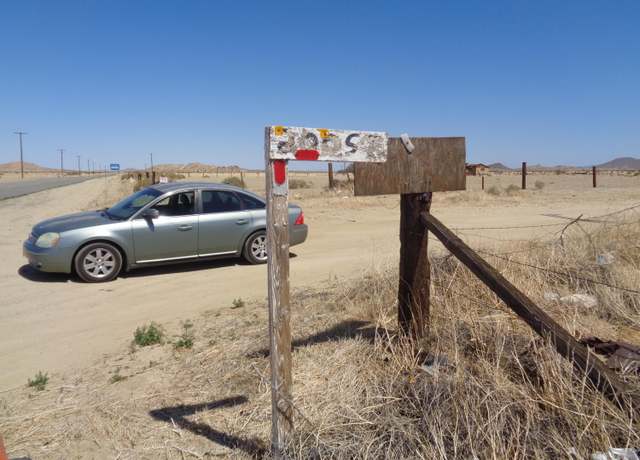 Property at 205th St E Jacumba Ave, Palmdale, CA 93591