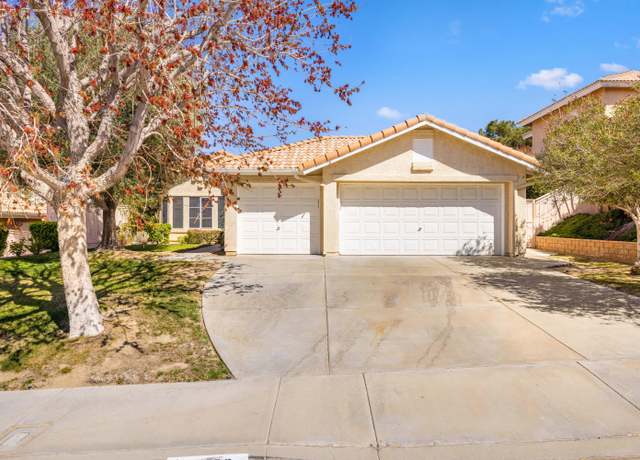 Property at 36522 Ironhorse Dr. Dr, Palmdale, CA 93550, 4 beds, 2 baths