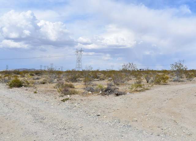 Property at 34602 Longview Rd, Pearblossom, CA 93553