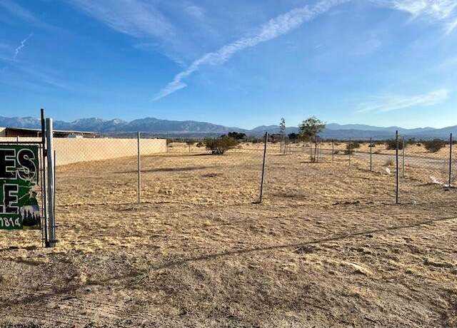 Property at 88 Vac Vic, Palmdale, CA 93552