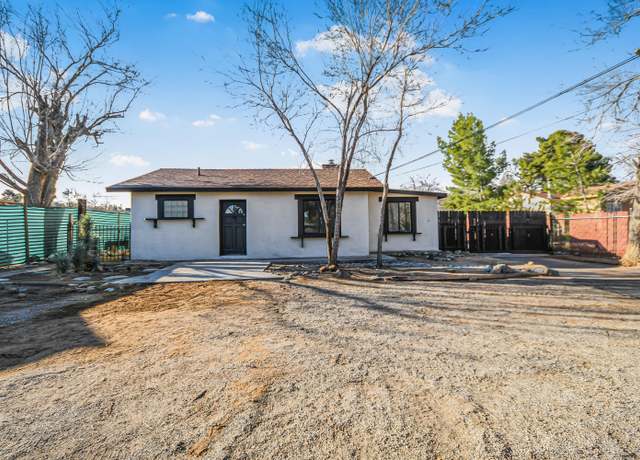 Property at 12514 E Avenue V10, Pearblossom, CA 93553, 3 beds, 2 baths