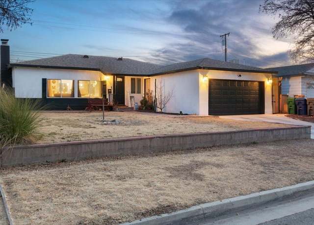 Property at 1050 W Avenue J6, Lancaster, CA 93534, 3 beds, 2 baths