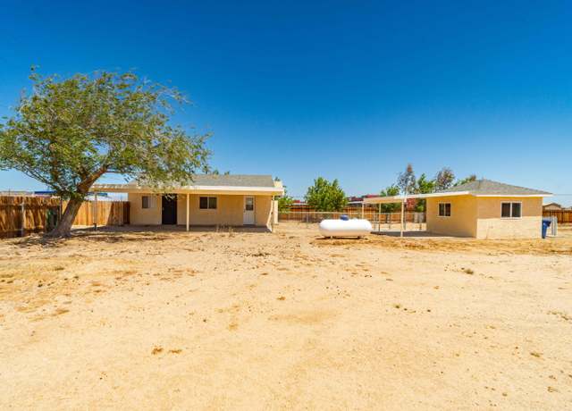 Property at 47944 W 90th St, Lancaster, CA 93536, 2 beds, 1 bath