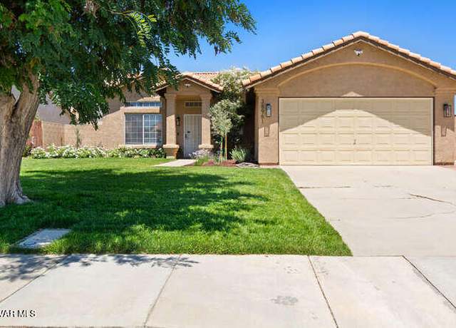 Property at 38961 Dianron Rd, Palmdale, CA 93551, 3 beds, 2 baths