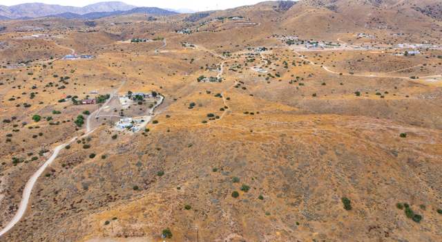 Photo of 3 Rushing Creek Trl, Palmdale, CA 93550