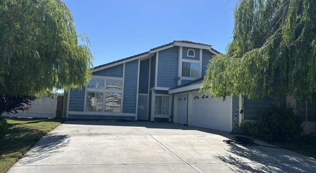 Photo of 43840 Carefree Ct, Lancaster, CA 93535