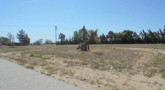 Photo of Corner Of 13th St W & Ave N4, Palmdale, CA 93550