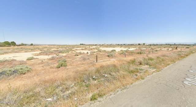 Photo of W 20th St, Rosamond, CA 93560