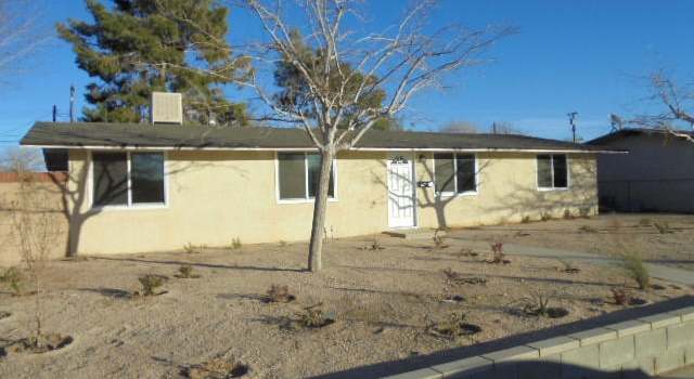 Photo of 45514 W 10th St, Lancaster, CA 93534