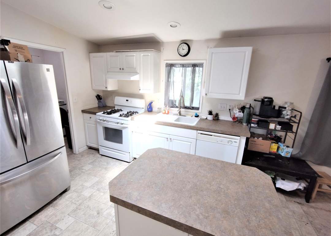 2117 Windcurrent Dr #133, Rosamond, CA 93560