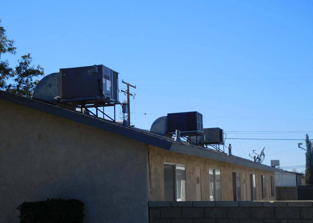 2819 Desert St Unit A,B,C, Rosamond, CA 93560