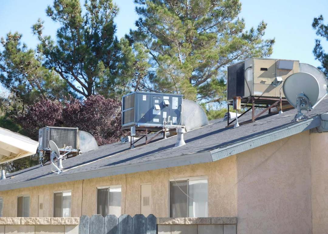 2819 Desert St Unit A,B,C, Rosamond, CA 93560