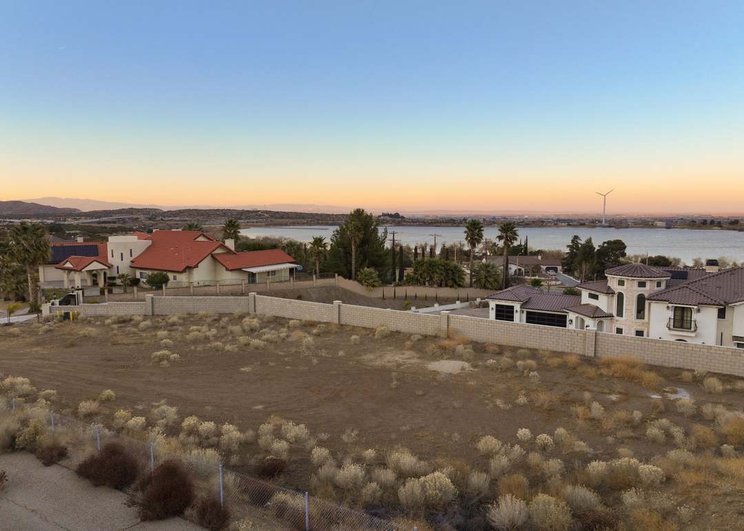 36500 Upland Ct, Palmdale, CA 93550