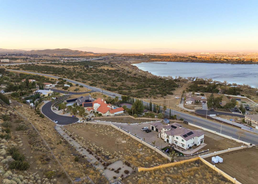 36500 Upland Ct, Palmdale, CA 93550