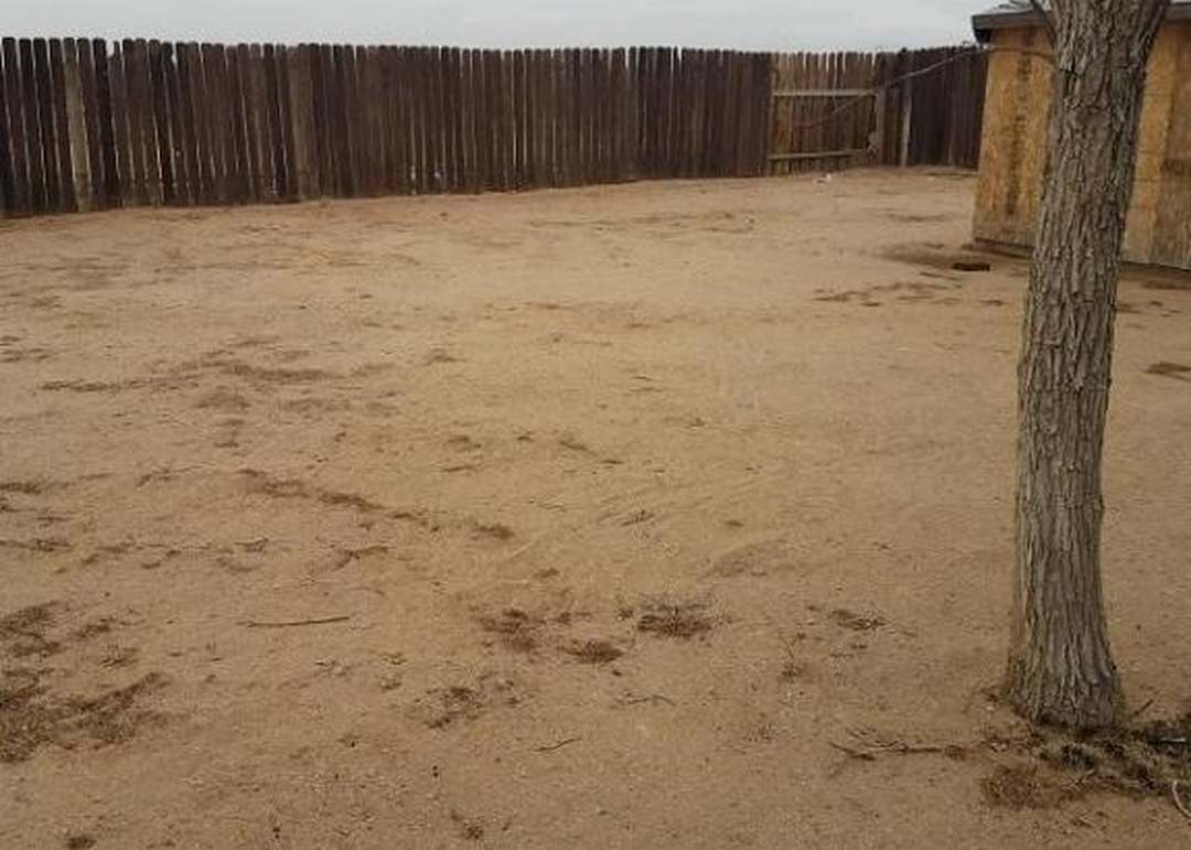 161 Camp Fire Dr #161, California City, CA 93505
