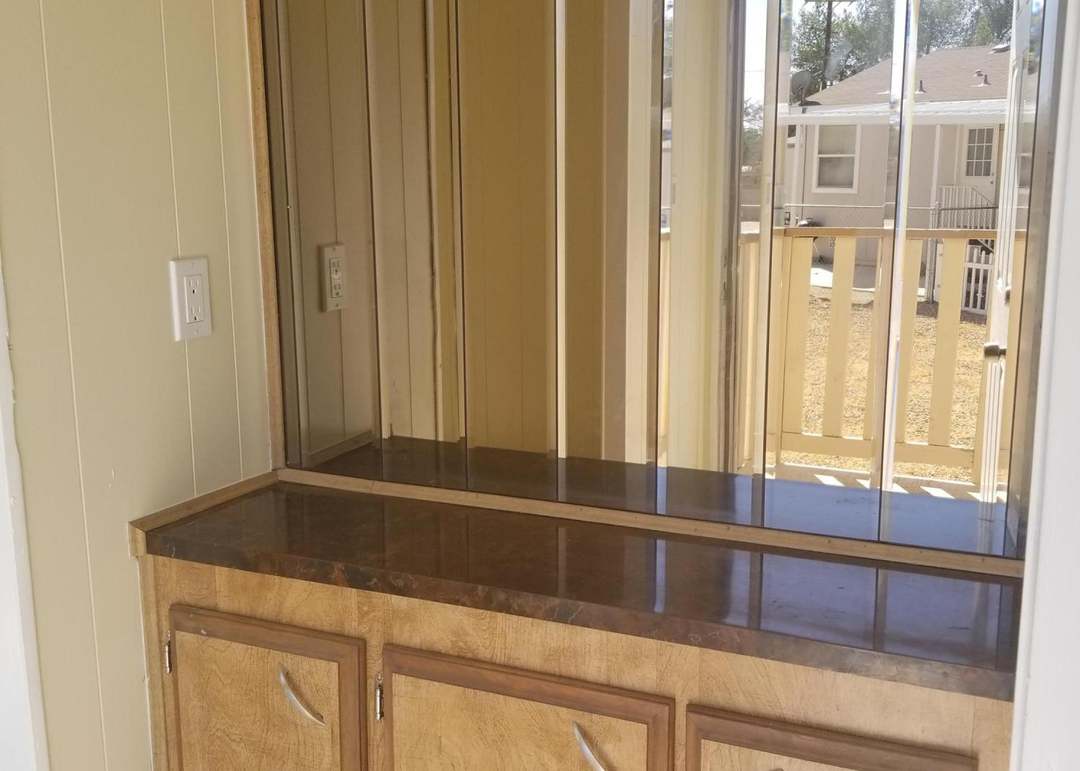 2004 Windflow Dr #75, Rosamond, CA 93560
