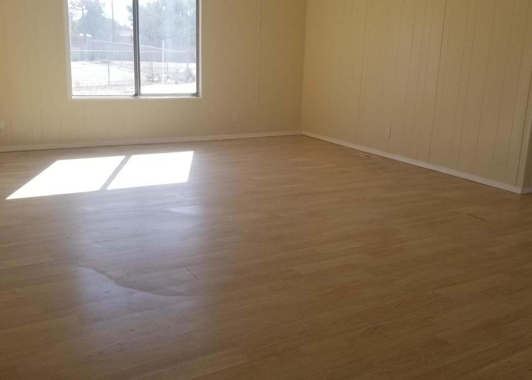 2004 Windflow Dr #75, Rosamond, CA 93560