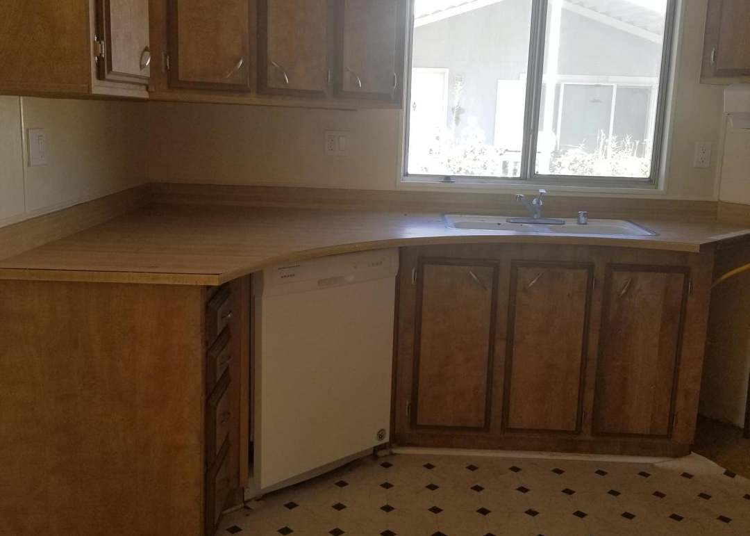 2004 Windflow Dr #75, Rosamond, CA 93560