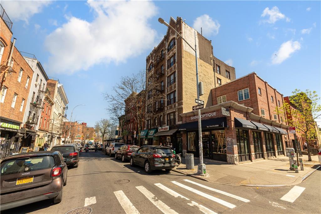 264 Berry St, Brooklyn, NY 11249 MLS 473216 Redfin