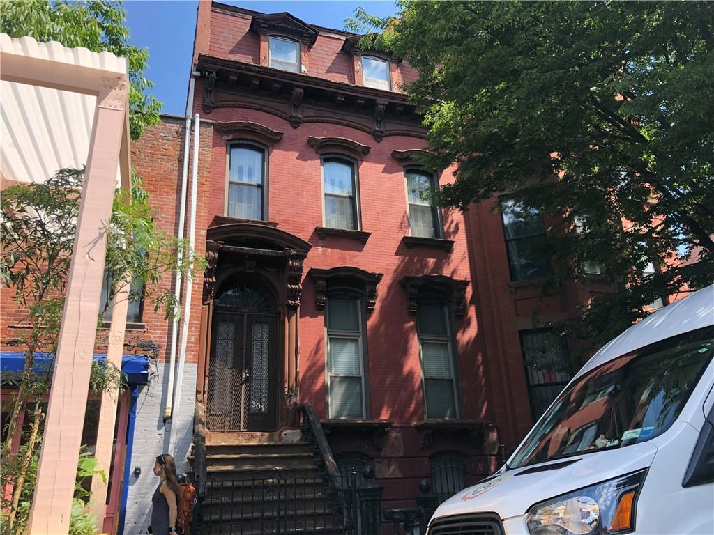 301 Greene Ave, Brooklyn, NY 11238 | MLS# 451776 | Redfin