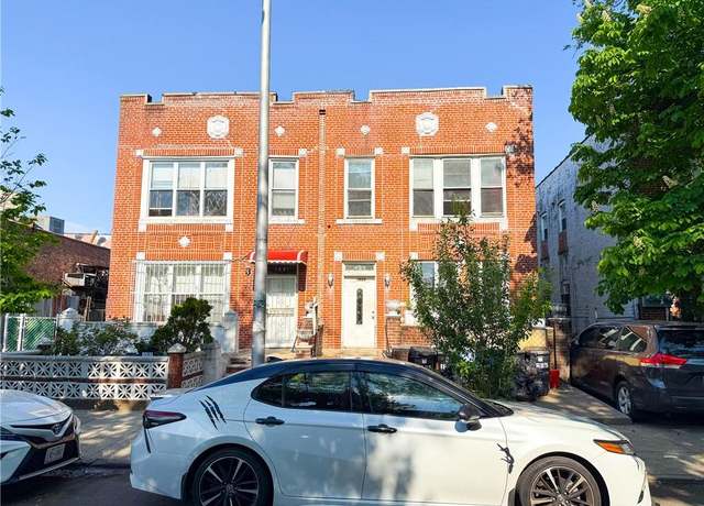 Property at 1685 E 2nd St, Brooklyn, NY 11223, 6 beds, 4 baths