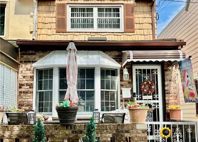 Property at 1925 E 35th St, Brooklyn, NY 11234, 3 beds, 1.5 baths