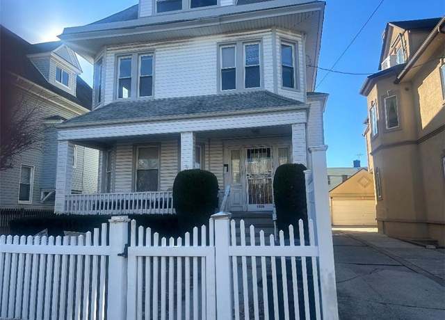 Property at 1526 E 38th St, Brooklyn, NY 11234, 5 beds, 3 baths