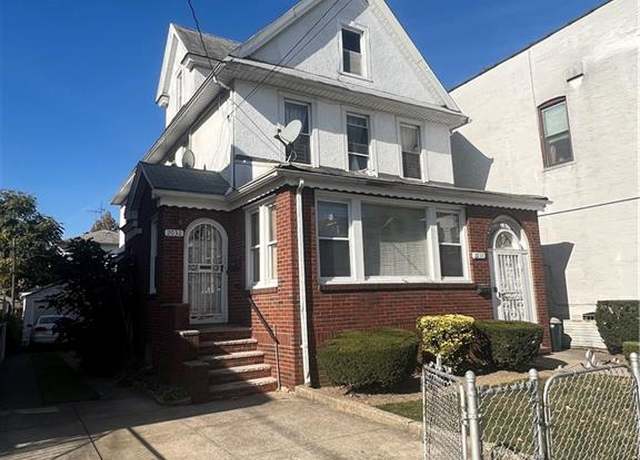 Property at 2032 E 15th St, Brooklyn, NY 11229, 6 beds, 2 baths