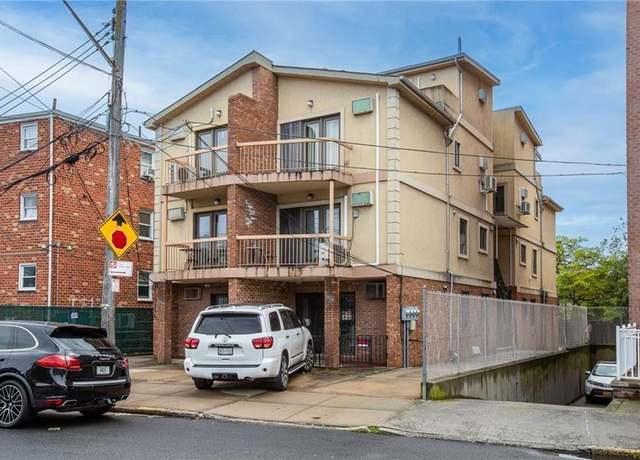 Property at 2018 Jerome Ave Unit 2D, Brooklyn, NY 11235, 3 beds, 1.5 baths