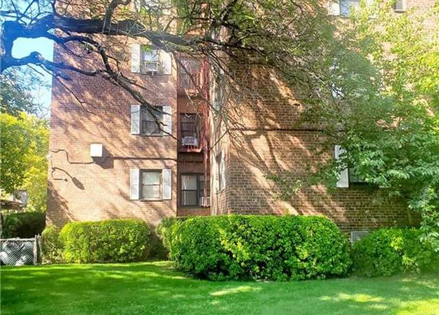 Property at 2807 Kings Hwy Unit 3C, Brooklyn, NY 11229, 1 bed, 1 bath