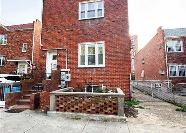 Property at 2518 W 1 St, Brooklyn, NY 11223, 7 beds, 4 baths