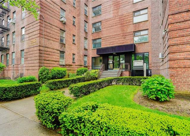Property at 2286 Brigham St Unit 6B, Brooklyn, NY 11229, 2 beds, 1 bath
