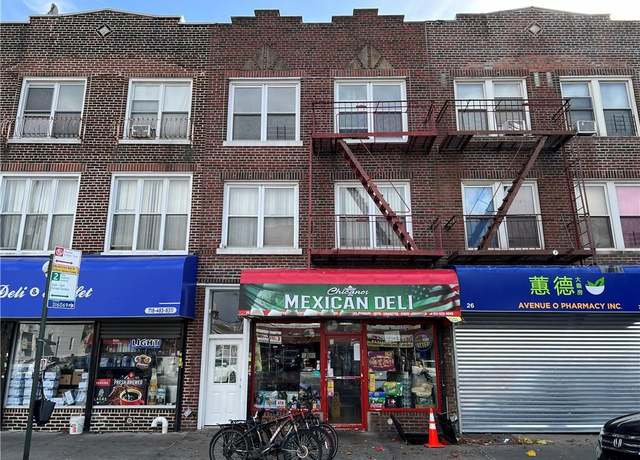 Property at 30 Avenue O, Brooklyn, NY 11204, 9 beds, 5 baths