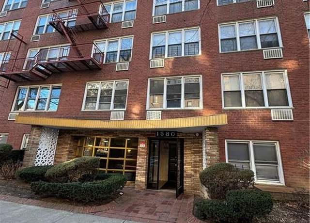 Property at 1580 E 13th St Unit 7G, Brooklyn, NY 11230, 1 bath
