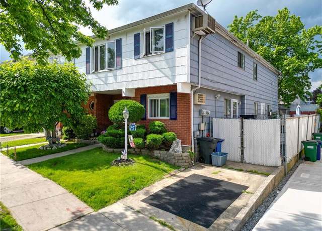 Property at 53 Marisa Cir, Staten  Island, NY 10309, 4 beds, 2.5 baths